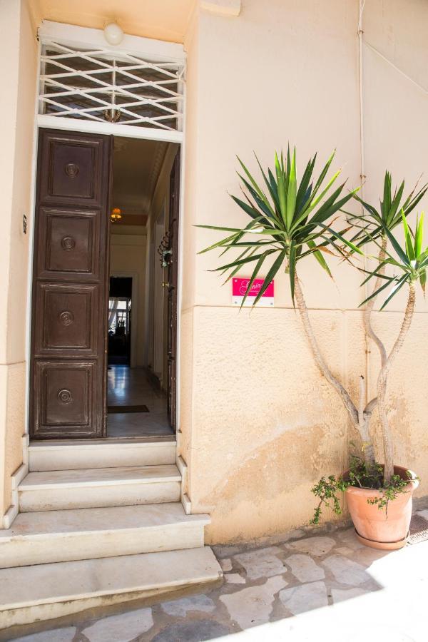 Ermoupolis 1834 Classic Beauty ภายนอก รูปภาพ